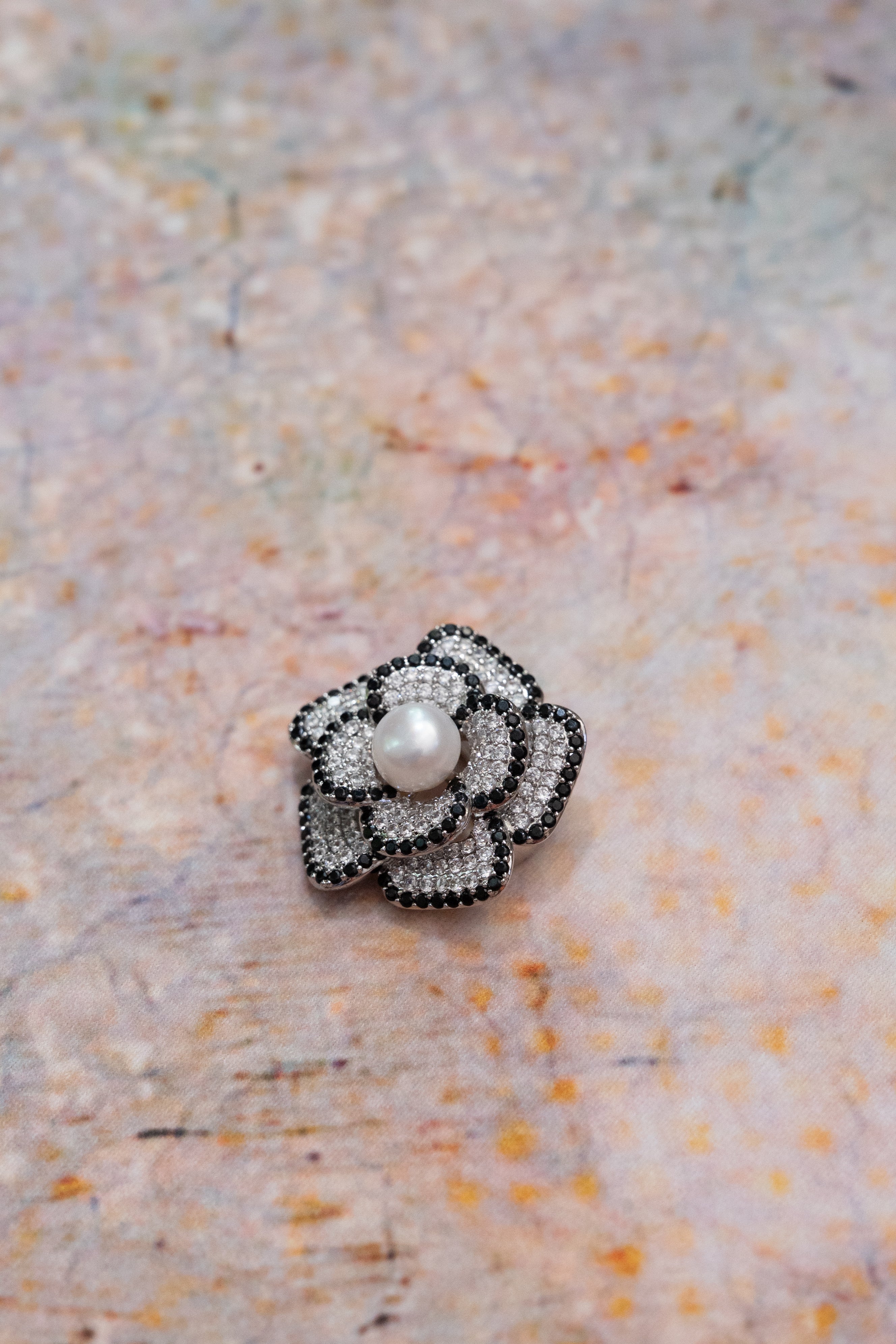 Amorette Brooch