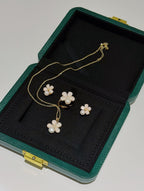 Isla Floral Set